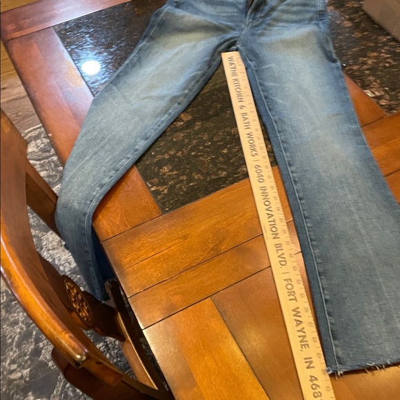 PAIGE High Rise Laurel Canyon Jeans 28 - Picture 9 of 9